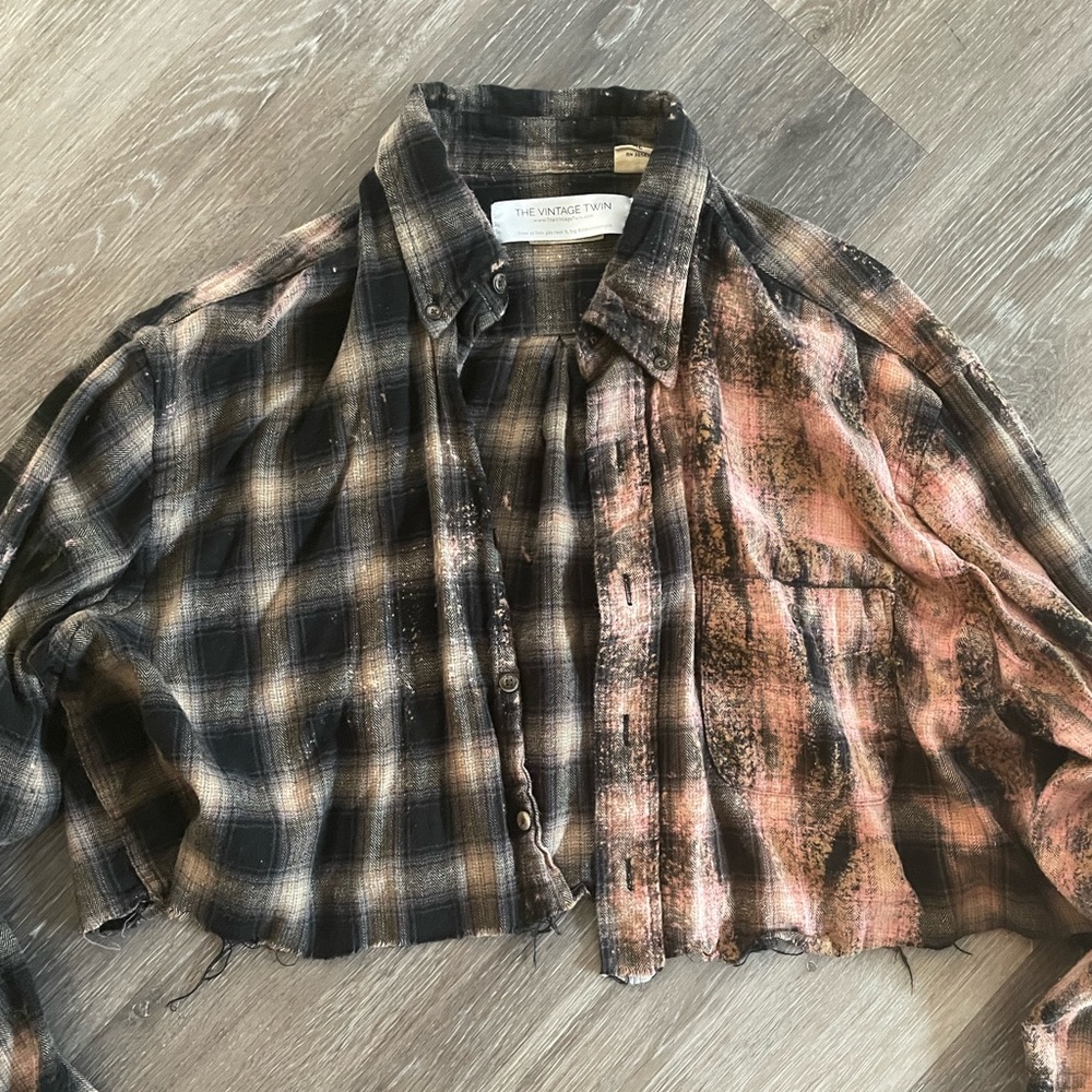 Vintage cropped flannel